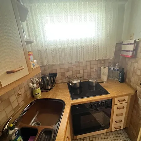 Schoene Ferienwohnung In Saarbrücken Exterior foto